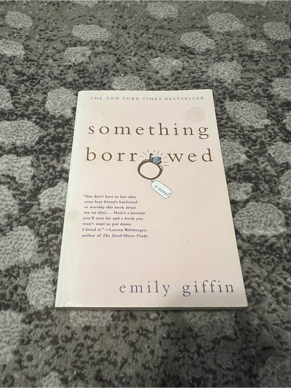 ALL BOOKS 6 for $20 | Something Borrowed by Emily Giffin